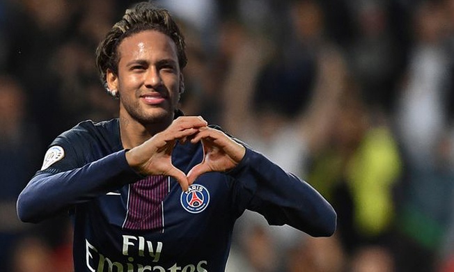 Τι κάνεις ρε άμπαλε Νεϊμάρ! (video)