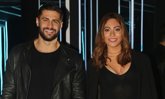 Επιτέλους! Ο Κωνσταντίνος Βασάλος αποκάλυψε on air ότι είναι ζευγάρι με την Ευρυδίκη Βαλαβάνη