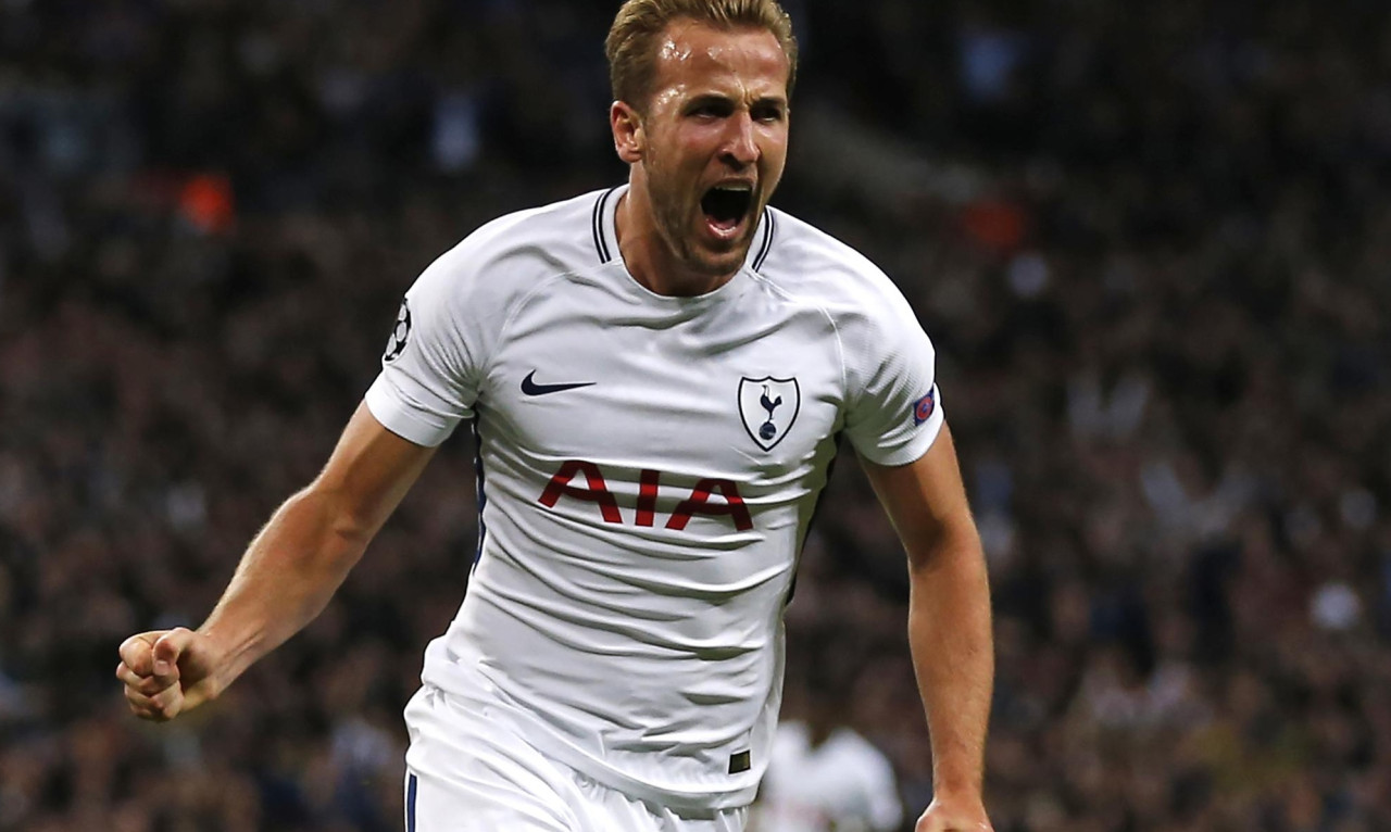 Τα 'σπάει ο Χάρι Κέιν και τρελαίνει κόσμο