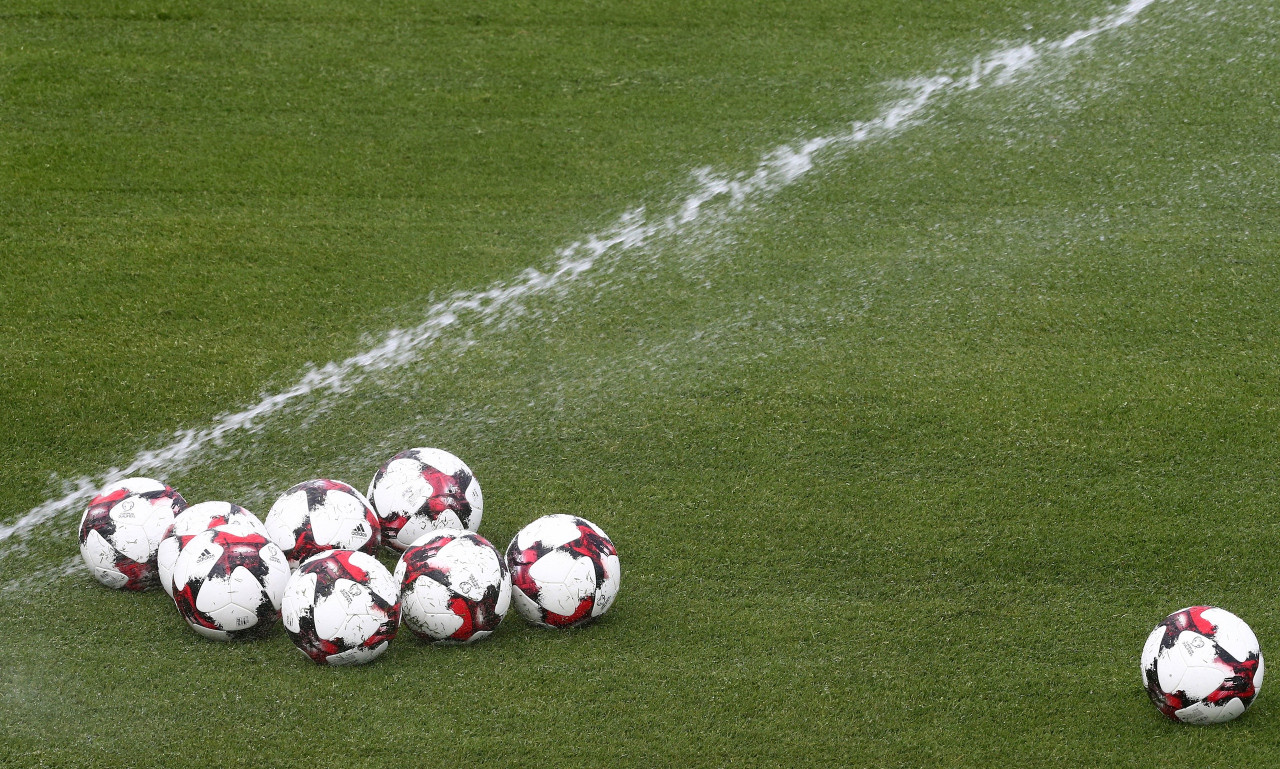 ΕΠΟΣ! Ποδοσφαιριστής σκόραρε και πανηγύρισε οδηγώντας αυτοκίνητο (video)