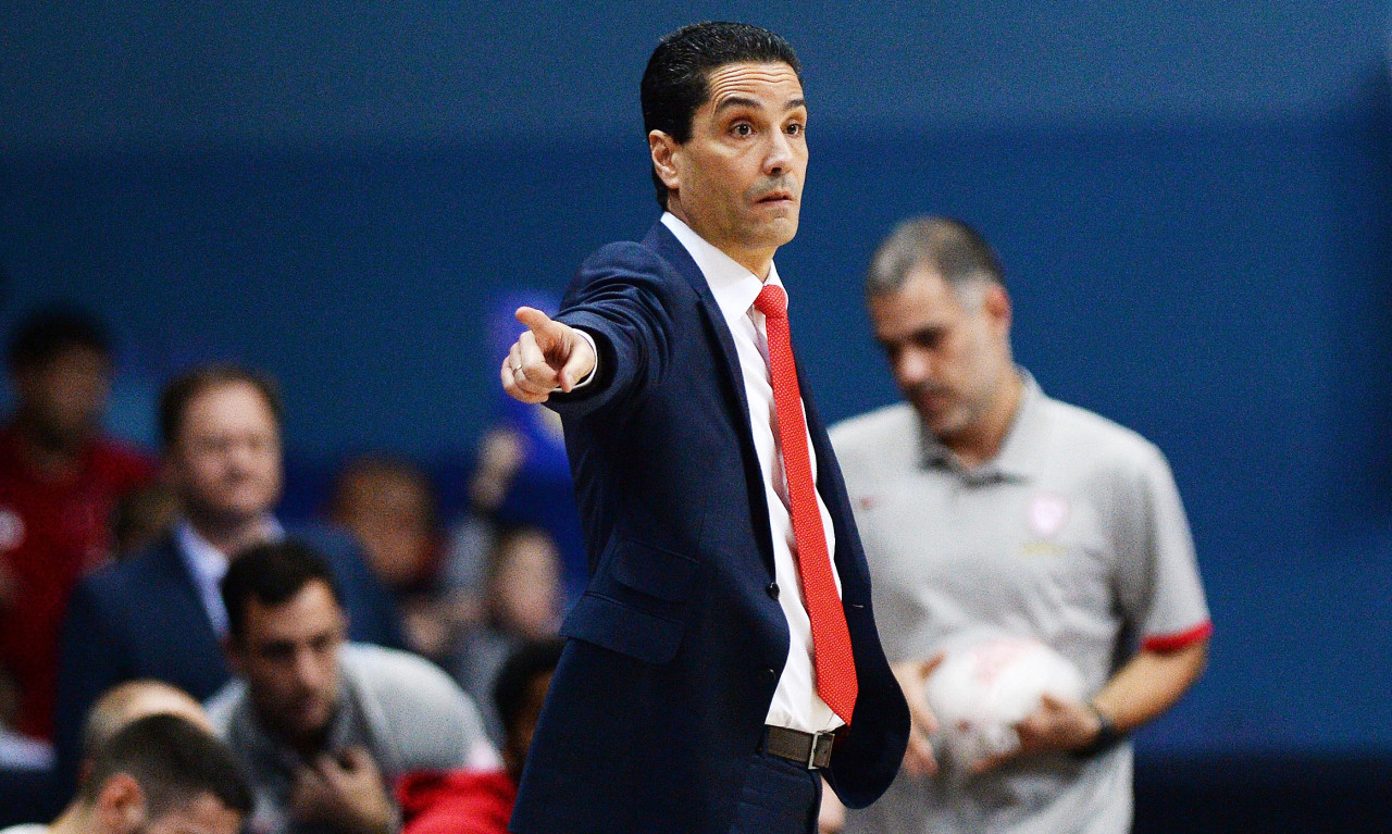 Σφαιρόπουλος: «Πρέπει να επανέλθουμε στις νίκες»