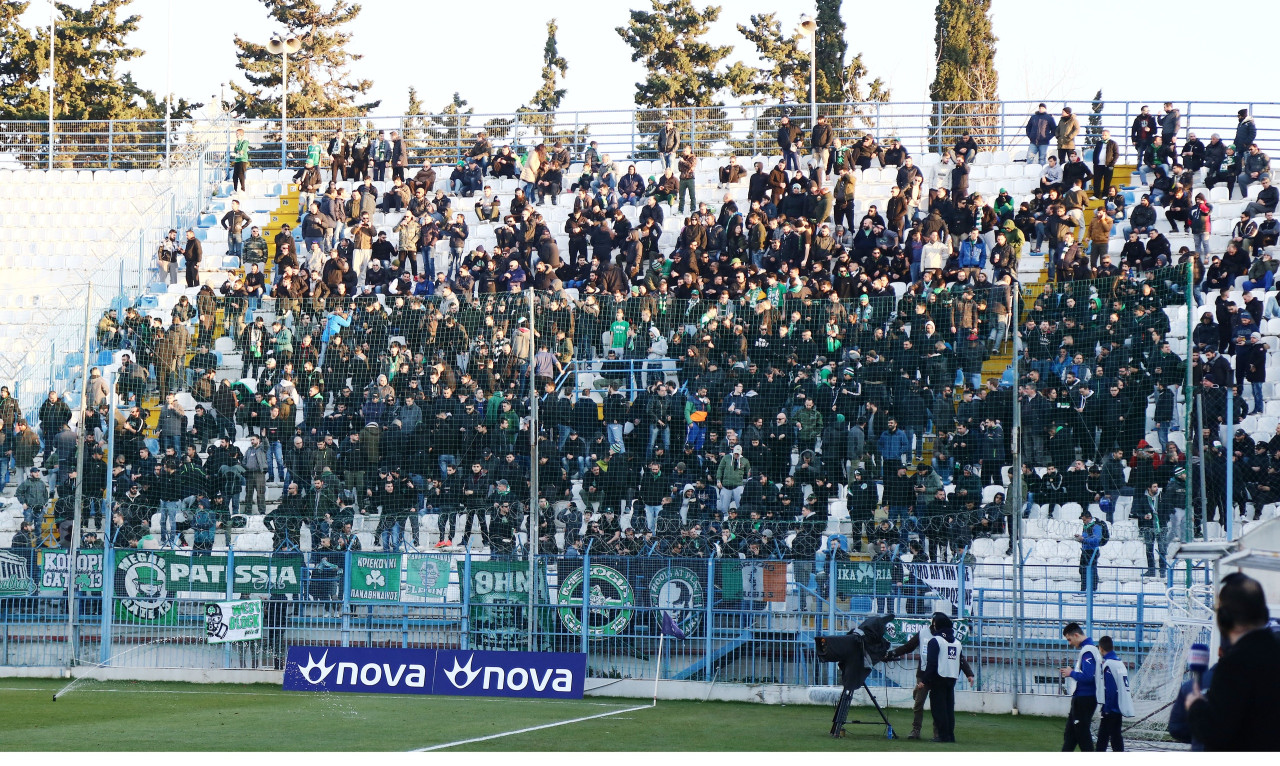 Έξαλλος ο κόσμος του Παναθηναϊκού - Τα οργισμένα πανό στη Ριζούπολη (photos)