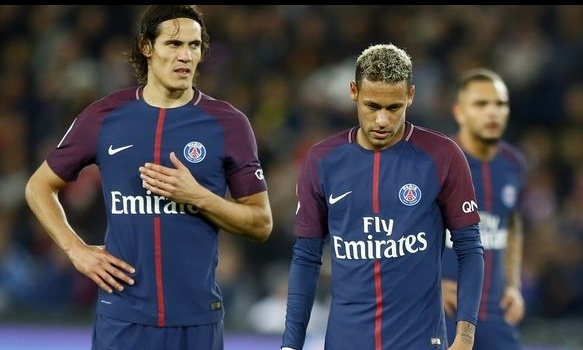 Σοκ! Η Παρί ζήτησε προστασία για τα «αστέρια» της