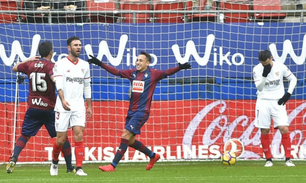 Η Εϊμπάρ διέσυρε την Σεβίλλη (video)