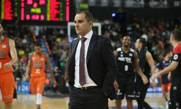 Την τεχνική ηγεσία της Μπανταλόνα ανέλαβε ο Κάρλες Ντουράν