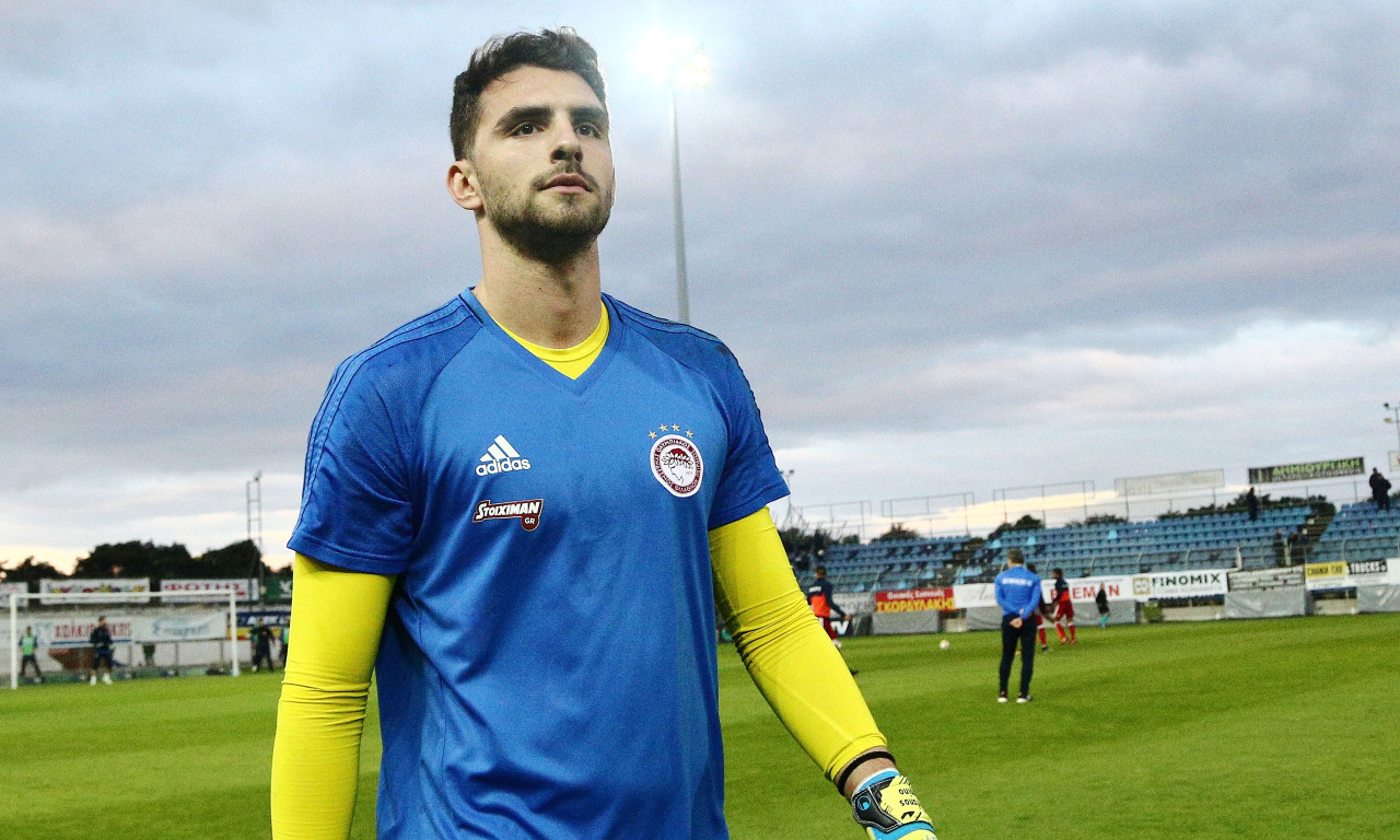 Έκπληξη! Εκεί πάει ο Καπίνο! (photos)