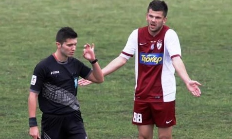 Μπελάδες με Μπόγιοβιτς στην Λάρισα