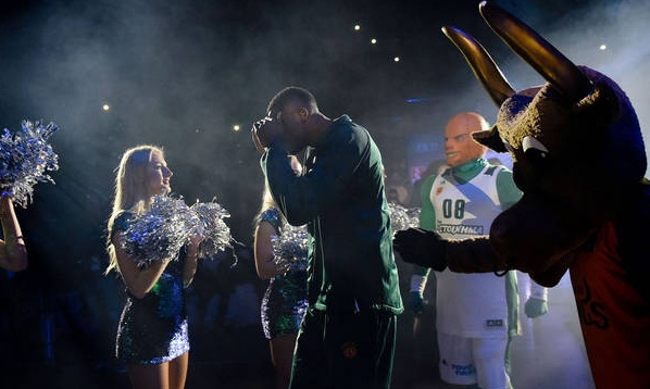 Αποθέωση στους παίκτες του Παναθηναϊκού (photos+video)