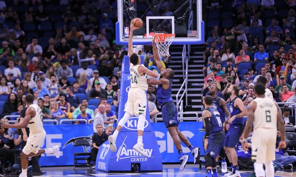 NBA: Μαγικά Αντετοκούνμπο στο Ορλάντο και «διπλό» οι Μπακς (photos+video)