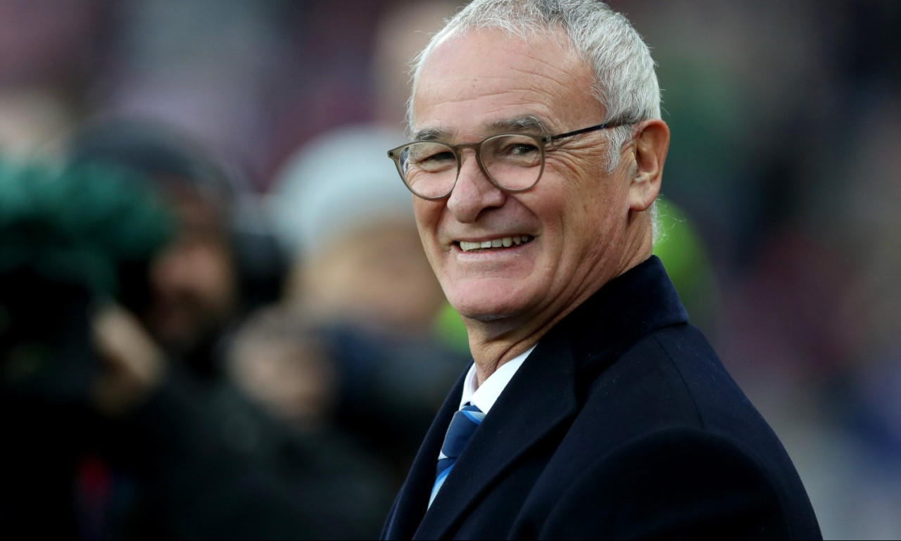 Ο Κλαούντιο Ρανιέρι γλυκοκοιτάζει τον πάγκο της εθνικής Ιταλίας