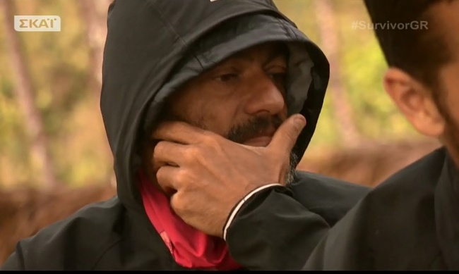 Survivor 2: Ο Κρητικός άφησε υπονοούμενα για την Σπυροπούλου- Τι γίνεται στα αγωνίσματα;