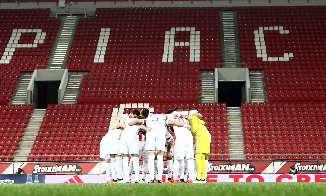 Ολυμπιακός: «Εξέδρα» στο ντέρμπι έξω από το «Γ. Καραϊσκάκης»