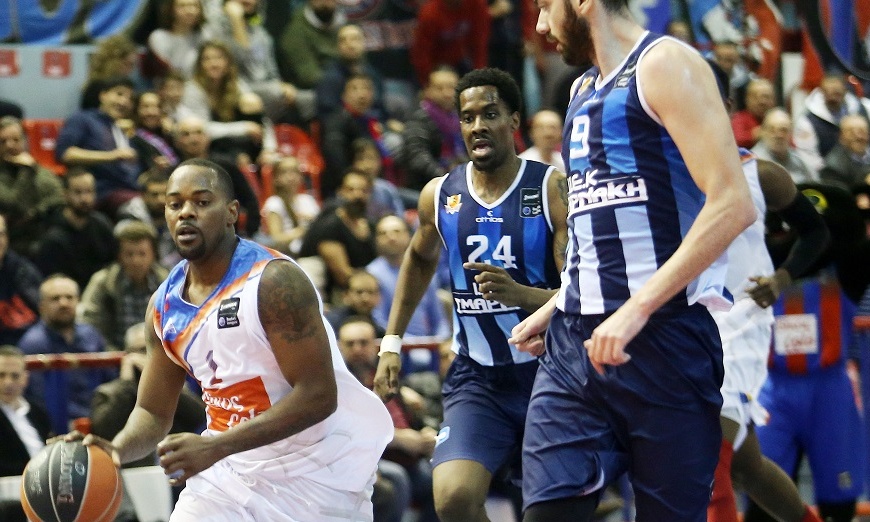 Νίκη-οξυγόνο για Πανιώνιο