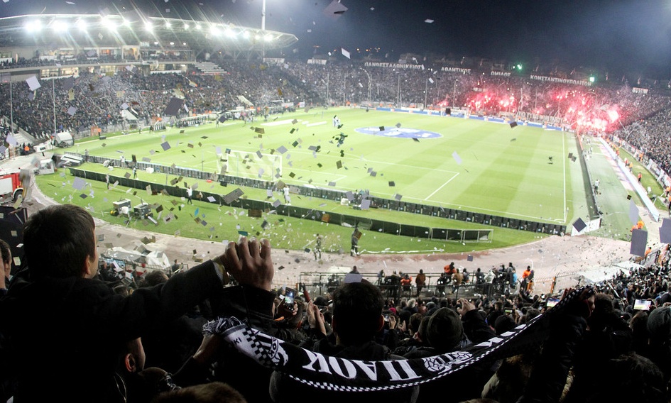 Στην ΕΡΤ-3 οπαδοί του ΠΑΟΚ (photos)