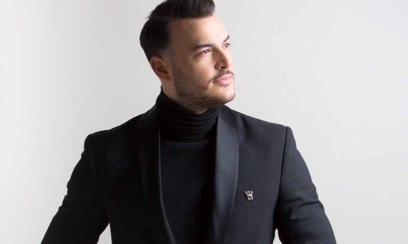 Στο πλευρό του Νίκου Μακρόπουλου ο Σάκης Αρσενίου από τις 9 Μαρτίου στο Barbarella