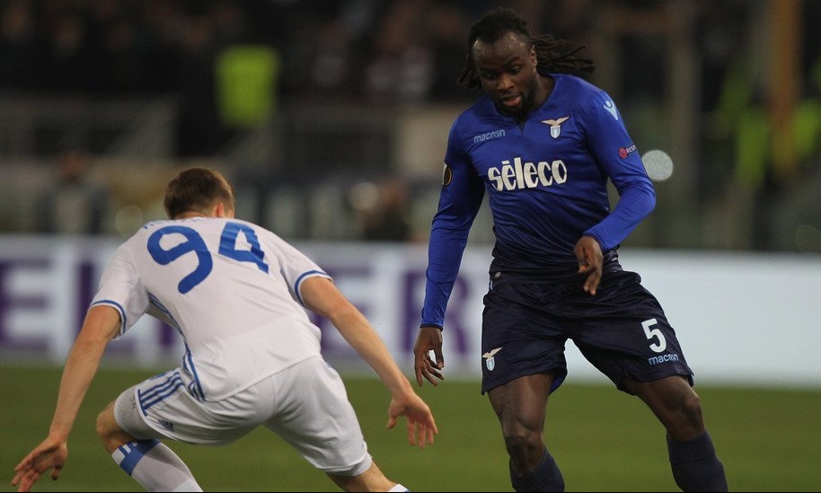 Με τη δύναμη της έδρας