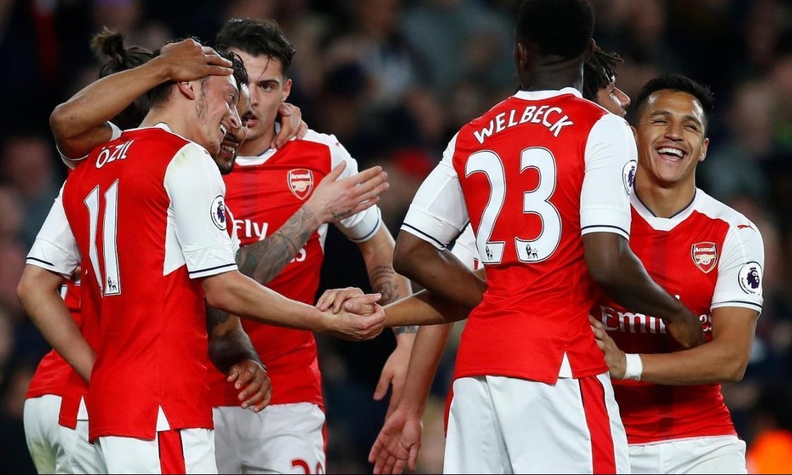 Η προσοχή στο Λονδίνο