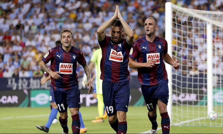 Εύκολο έργο για Έιμπαρ