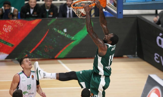 Παναθηναϊκός Superfoods: Το «dunk party» του Γκιστ κόντρα στη Μάλαγα! (video)