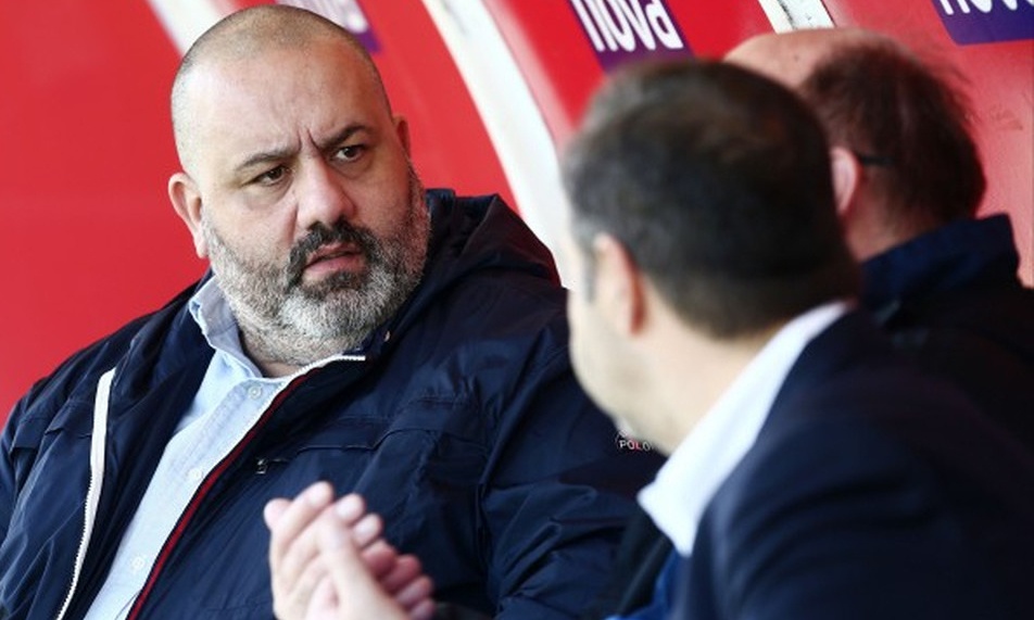 Ολυμπιακός: Επίθεση Καραπαπά στον Γ. Σαββίδη (photos)