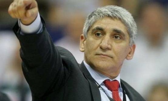 Επίπληξη στον Γιαννάκη