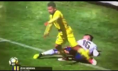 Το πιο «μούφα» πέναλτι στην ιστορία του ποδοσφαίρου