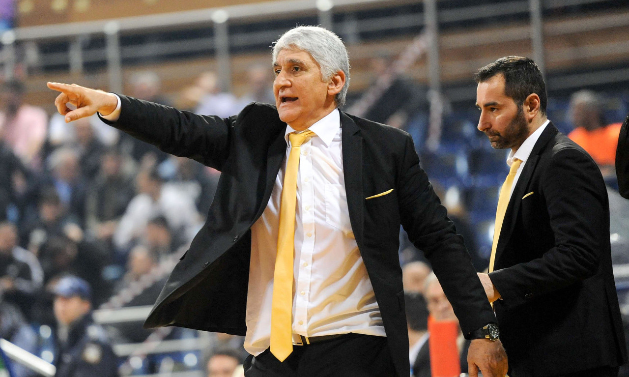 Άρης: Τέλος ο Γιαννάκης, αναλαμβάνει ο Αγγέλου