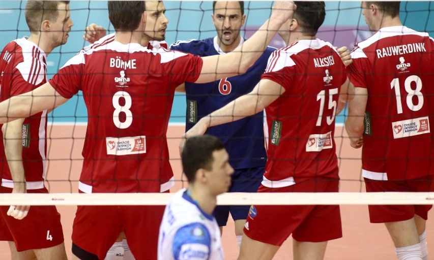 Στον τελικό και οι άνδρες του Ολυμπιακού