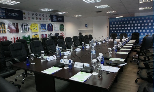 Super League: Η ανακοίνωση της διοργανώτριας αρχής για τις αποφάσεις του σημερινού ΔΣ