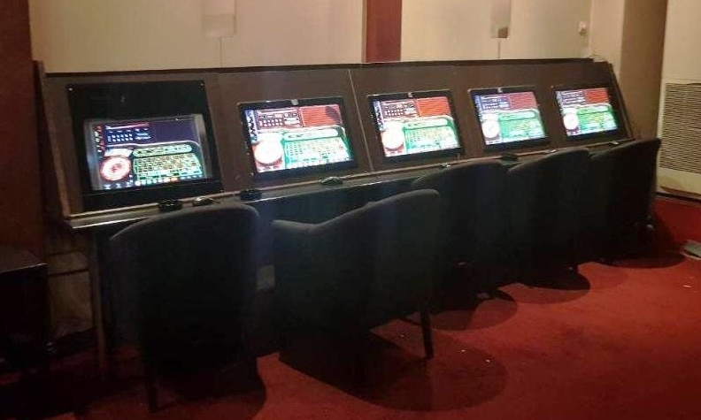 Λας Βέγκας η Κυψέλη – Λουκέτο από την αστυνομία σε «ναό» του παράνομου τζόγου (photos)