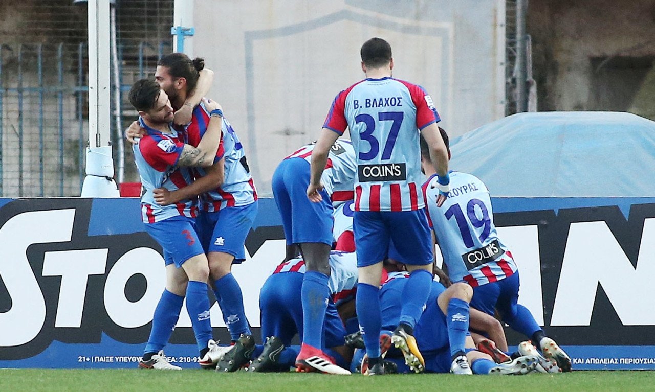 Εμπιστοσύνη σε Πανιώνιο