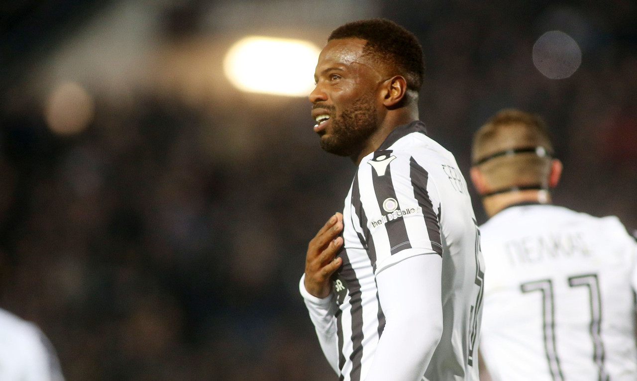 Ξέσπασμα Βαρέλα: «Εμείς παίζουμε στον αγωνιστικό χώρο, όχι όπως στην Αθήνα...» (photo)