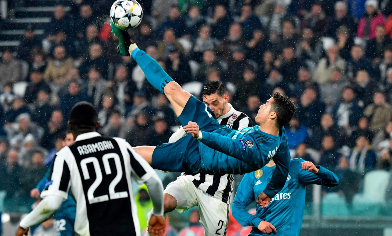 A-Π-Ι-Σ-Τ-Ε-Υ-Τ-Ο! Δείτε το αδιανόητο ψαλιδάκι του Κριστιάνο Ρονάλντο!