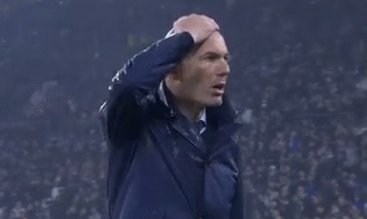 Champions League: Τρελάθηκε ο Ζιντάν με την γκολάρα του Ρονάλντο! (video)