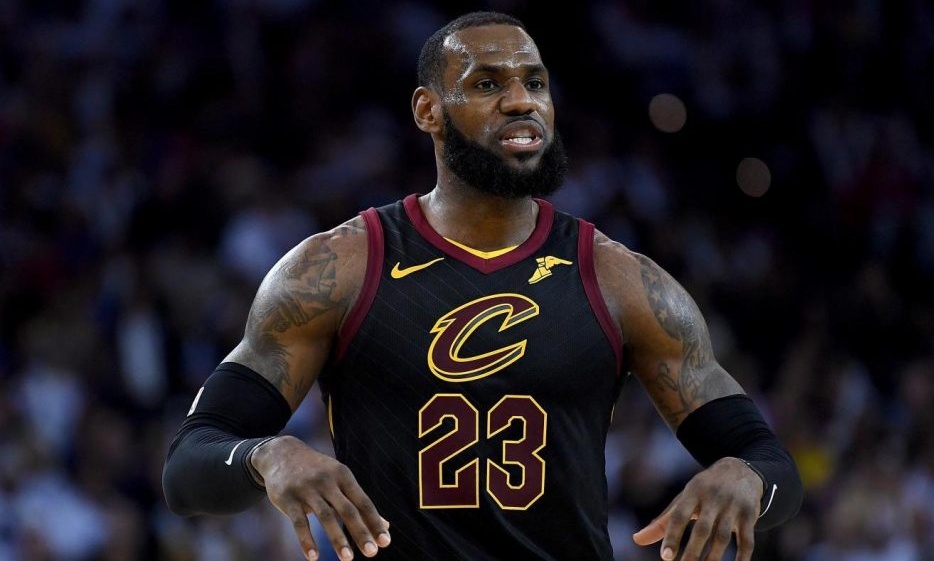 NBA: Το «καθάρισε» ο ΛεΜπρόν, σφαλιάρα για Ουόριορς! (videos)