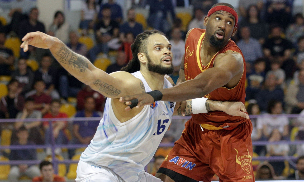 «Τσέκαρε» το εισιτήριο η Κύμη