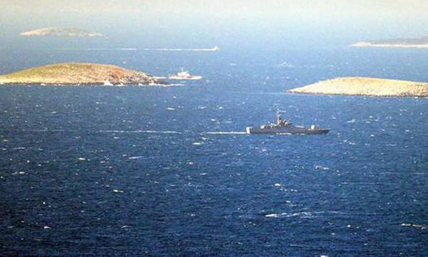 Δυνάμεις της Τουρκίας «περικυκλώνουν» τα Ίμια