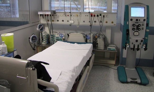 Κρίσιμες οι επόμενες ώρες για τον 6χρονο που ήπιε κρασί: «Μαμά, ζαλίζομαι…»