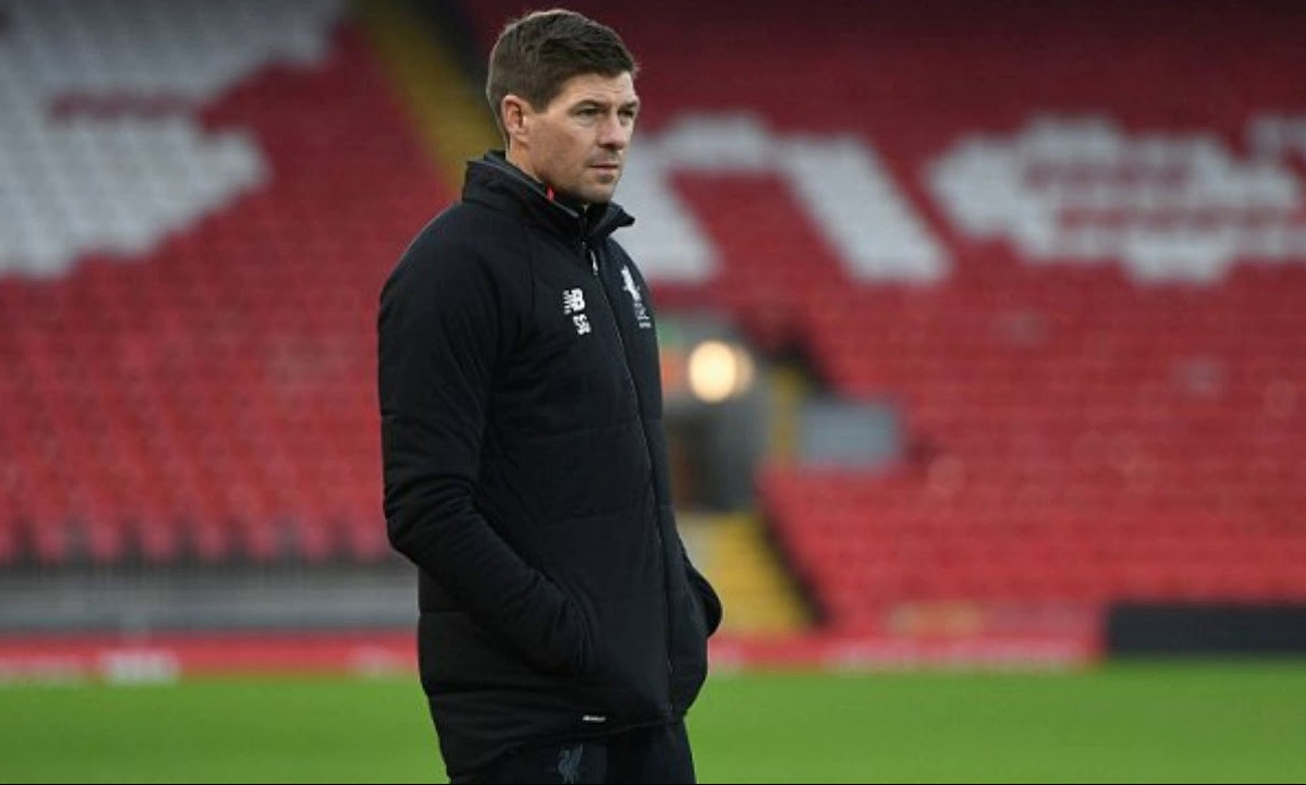 Ρέιντζερς: Τζέραρντ και επίσημα!