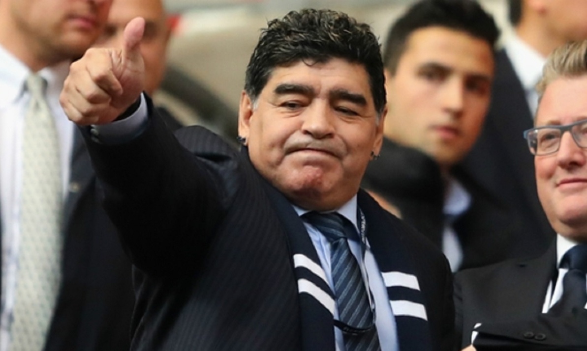 Ντιναμό Μπρεστ: Πρόεδρος ο Μαραντόνα! (photos)