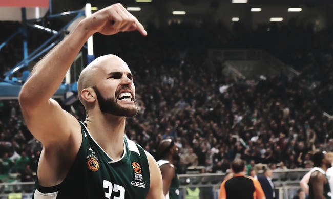 Καλάθης: «Ευχαριστώ συμπαίκτες και προπονητή»