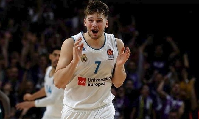 Ντόντσιτς: «Το κλειδί ήταν να μένουμε πάντα ομάδα»