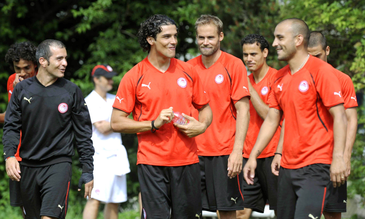 Γουέστ Χαμ: Πρώην παίκτης του Ολυμπιακού βοηθός του Πελεγκρίνι!