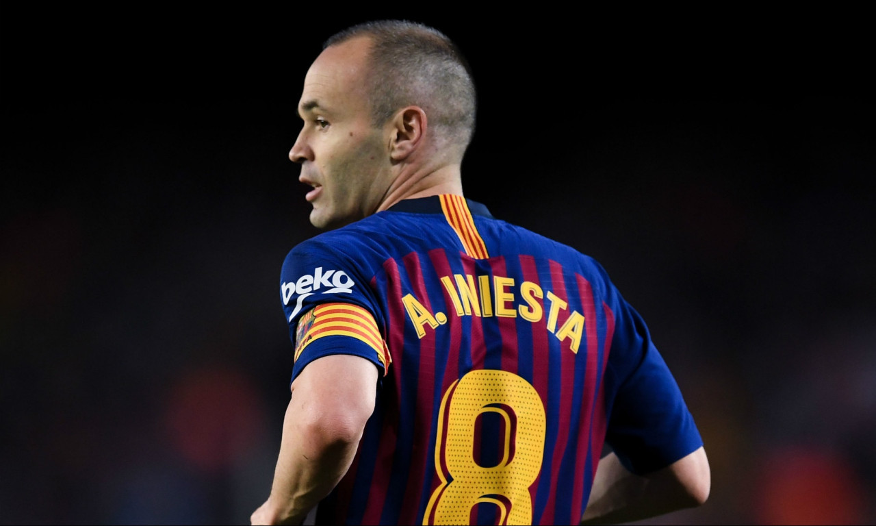 Βίσελ Κόμπε: Ανακοινώθηκε ο Ινιέστα (photos)