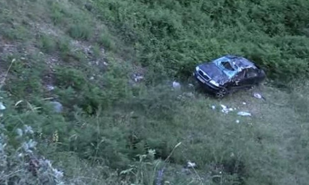 Εικόνες σοκ από το τροχαίο στα Τρίκαλα: Σκοτώθηκε μωρό 13 μηνών μπροστά στους γονείς του