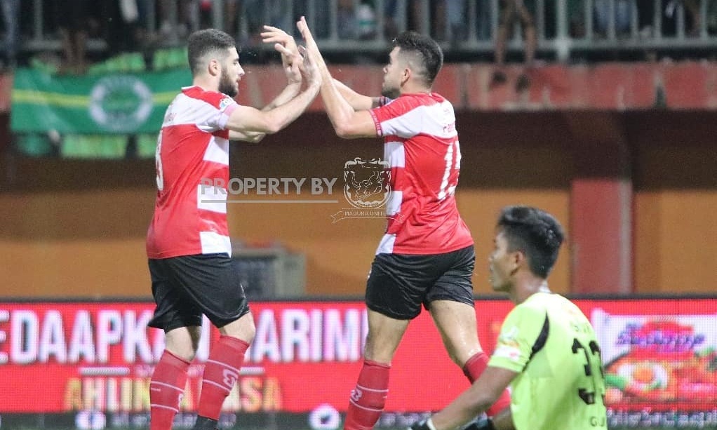 Έκπληξη στο ντέρμπι