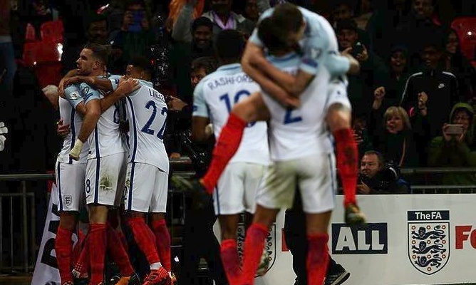 Εύκολα η Αγγλία