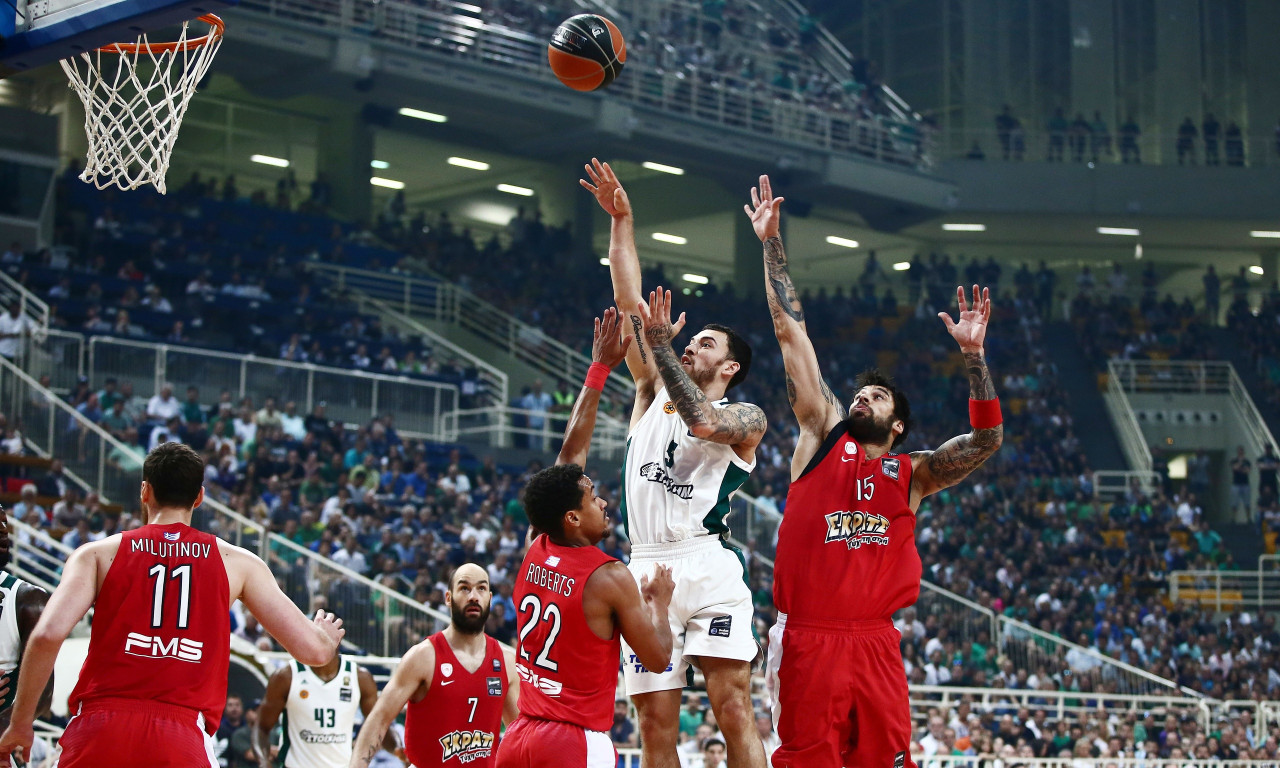 Live Chat: Παναθηναϊκός Superfoods-Ολυμπιακός 65-75 (τελικό αποτέλεσμα)