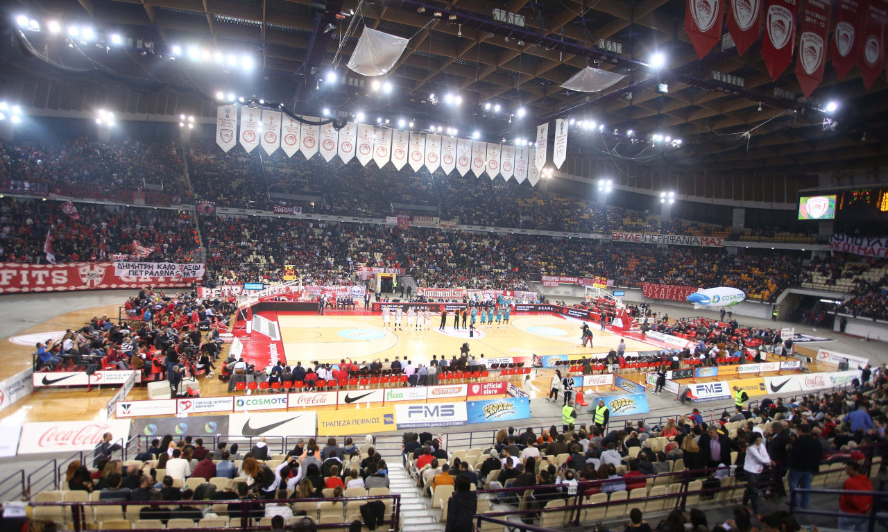 Ολυμπιακός-Παναθηναϊκός: Επεισόδια στο ΣΕΦ