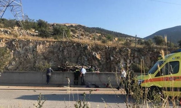 Καβάλα: Πολύνεκρο τροχαίο στην Εγνατία Οδό - Νεκρά τρία παιδιά (ΠΡΟΣΟΧΗ-ΣΚΛΗΡΕΣ ΕΙΚΟΝΕΣ)